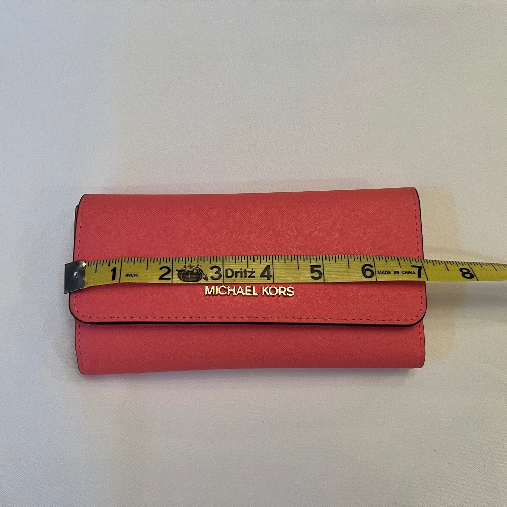 Michael Kors Jet Set Travel Large Trifold Wallet Grapefruit Pink - Picture 16 of 16